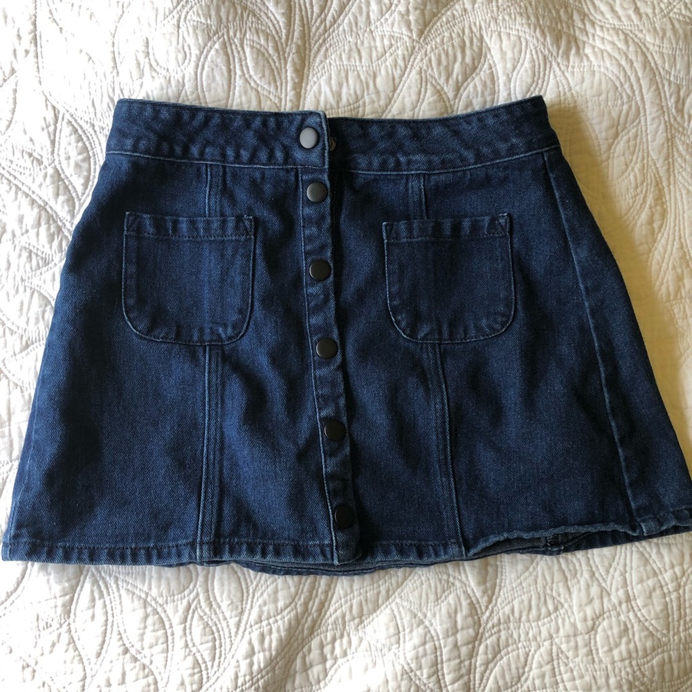 Brandy Melville button front denim skirt